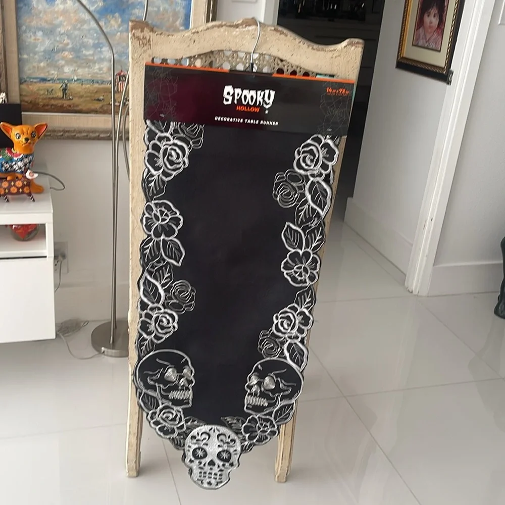 Spooky Hollow Halloween Black Silver Detailed Skull & Roses Table Runner